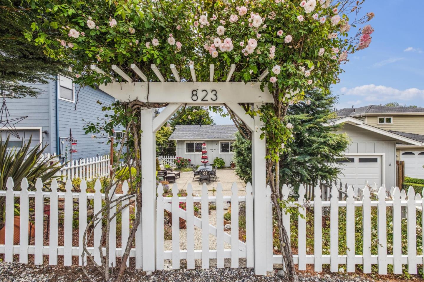 823 Avenue Balboa