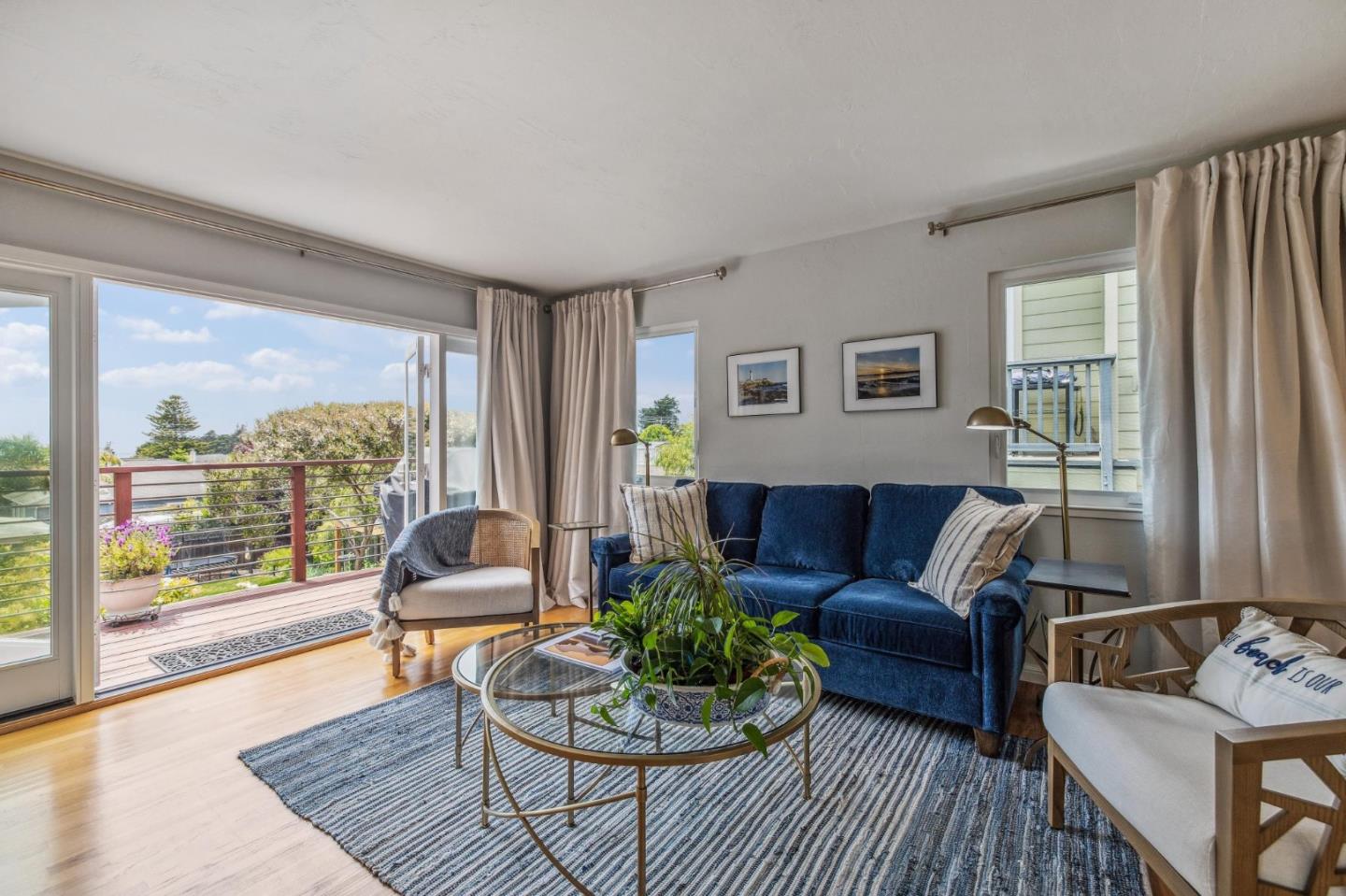 823 Avenue Balboa