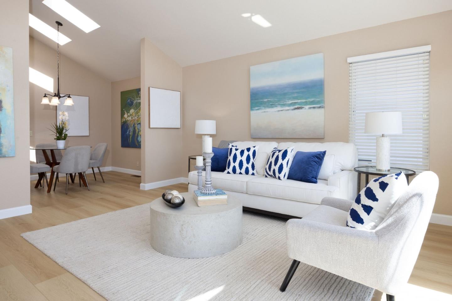754 Avenue Balboa