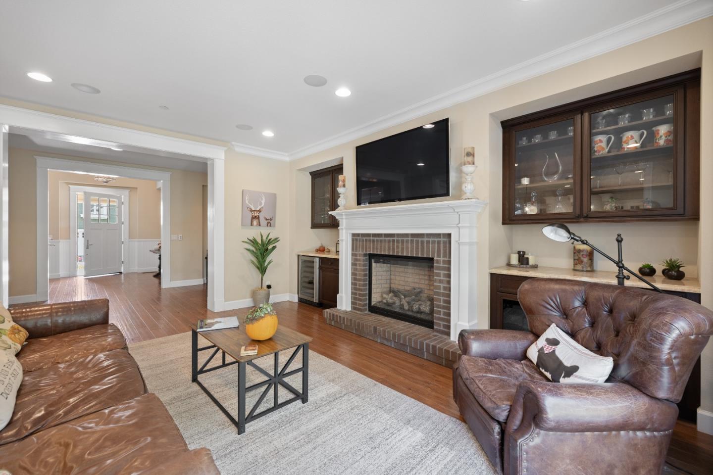 106 Carnoustie DR