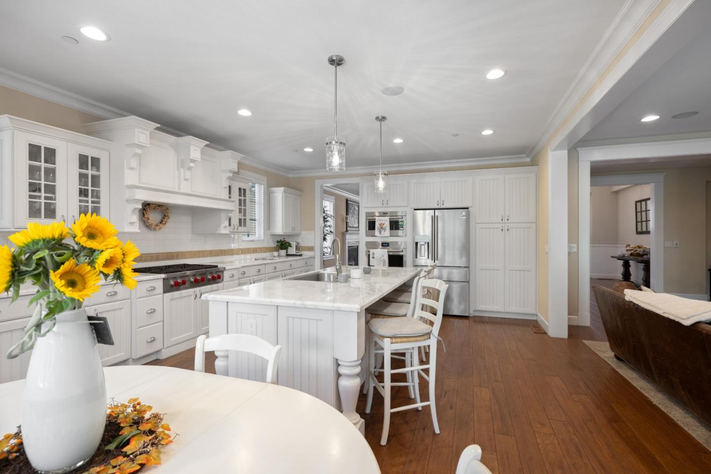 106 Carnoustie DR