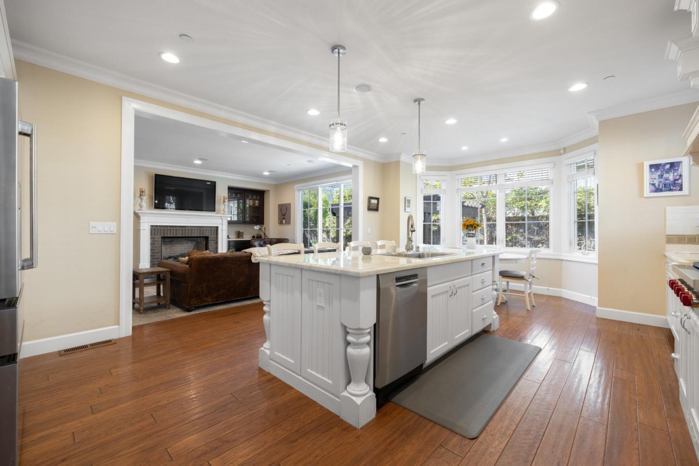 106 Carnoustie DR
