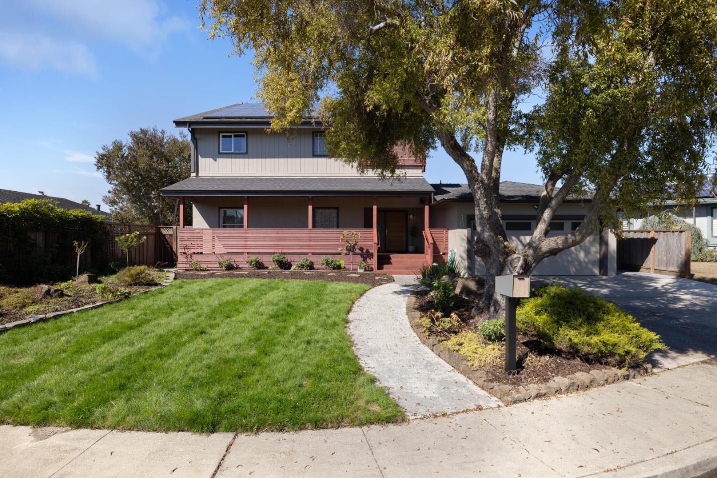 10 Judith CT