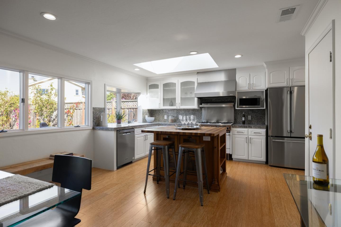 10 Judith CT