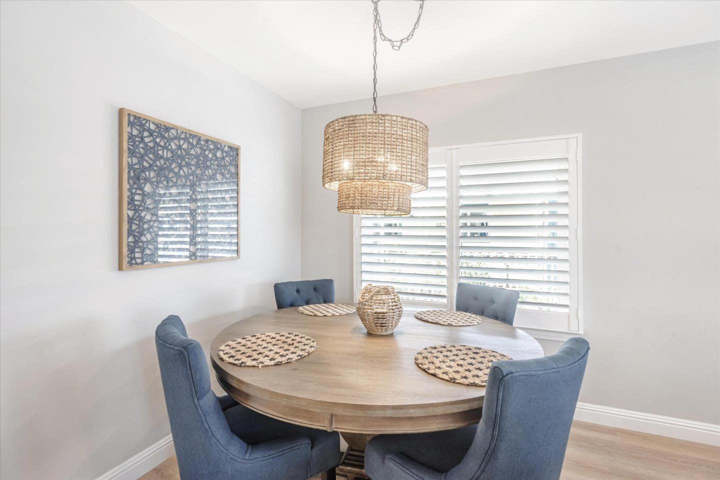 101 Creekside Drive Unit: 101