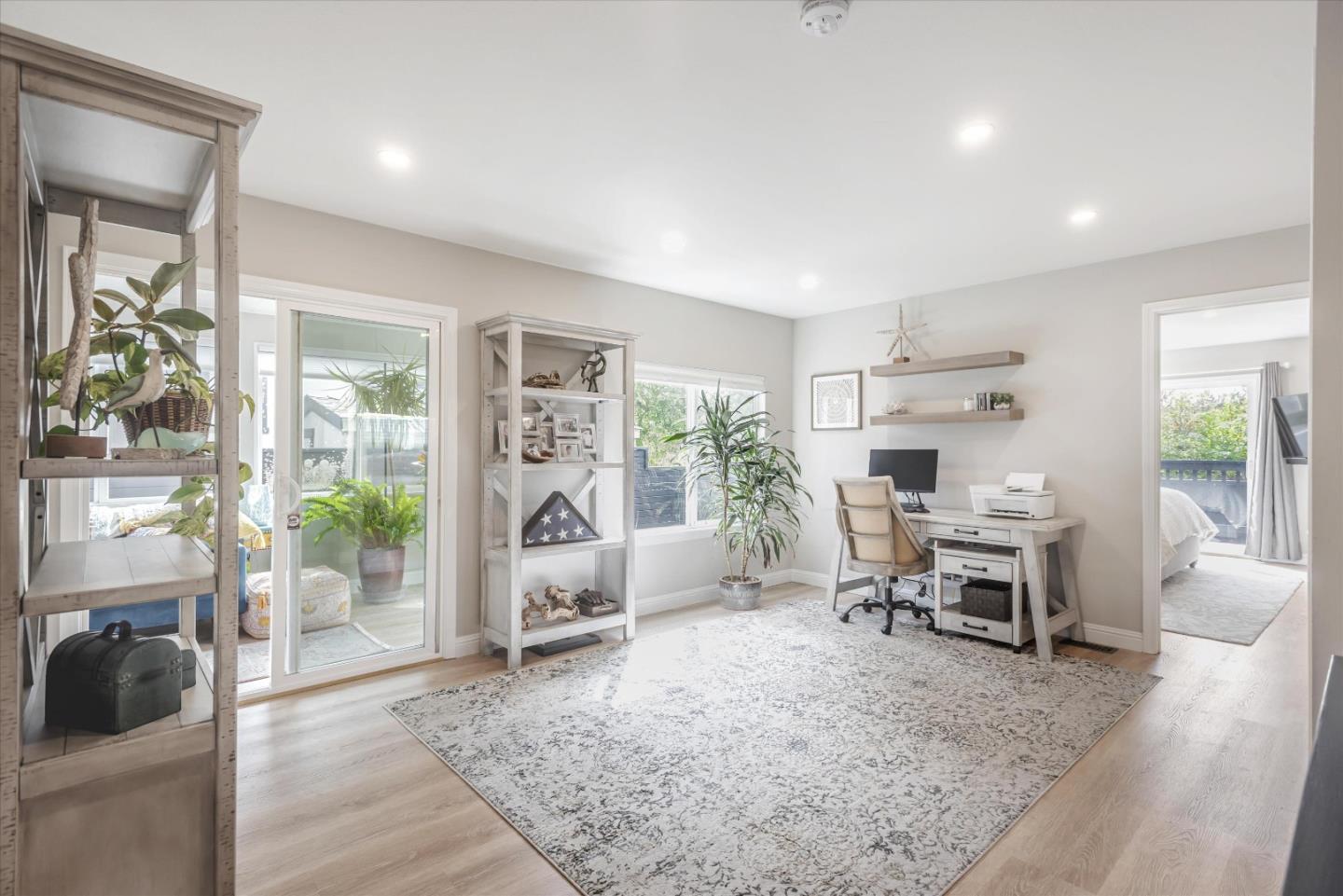 101 Creekside Drive Unit: 101