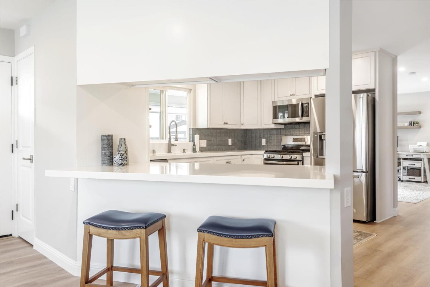 101 Creekside Drive Unit: 101