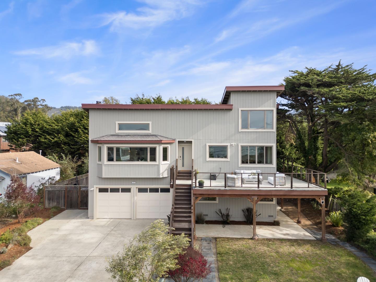 23 Alameda AVE