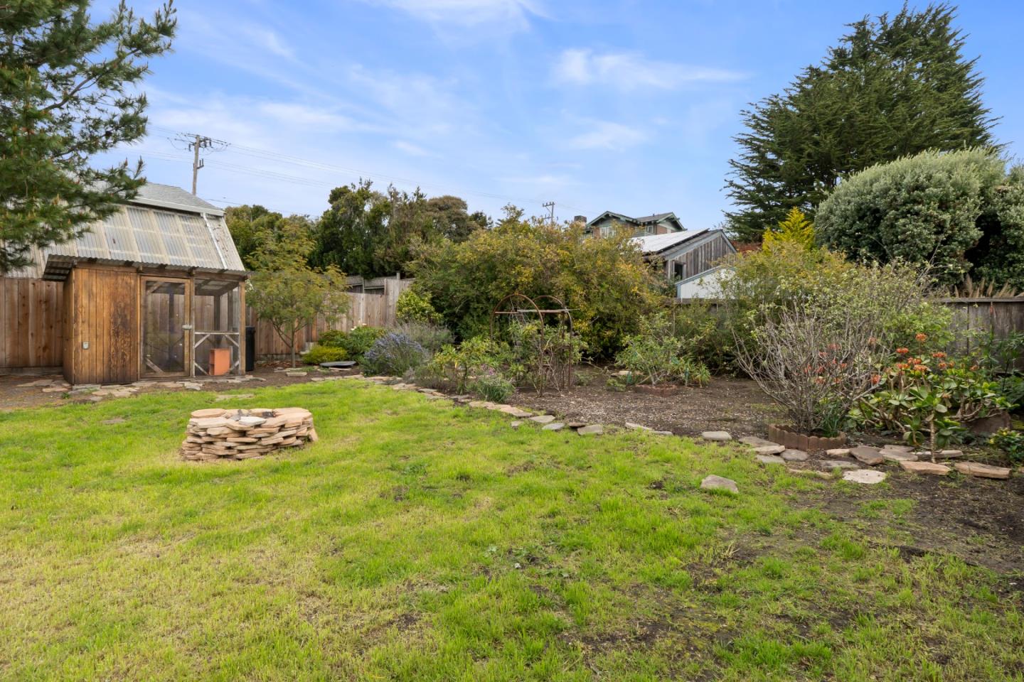 522 Valencia Avenue