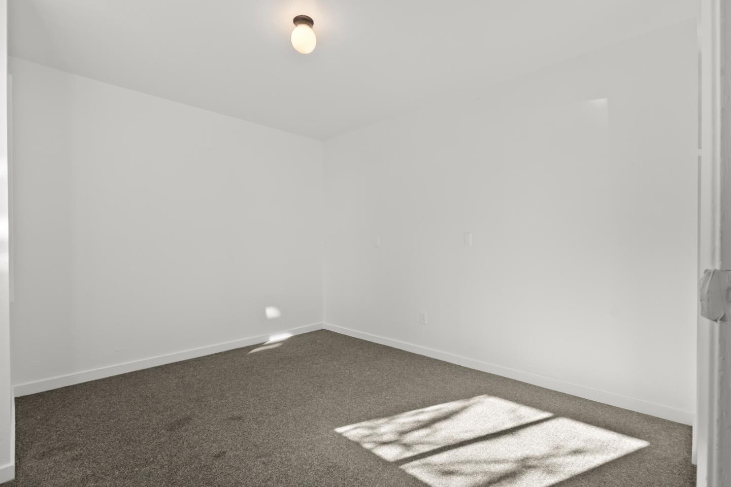 443 Monterey RD