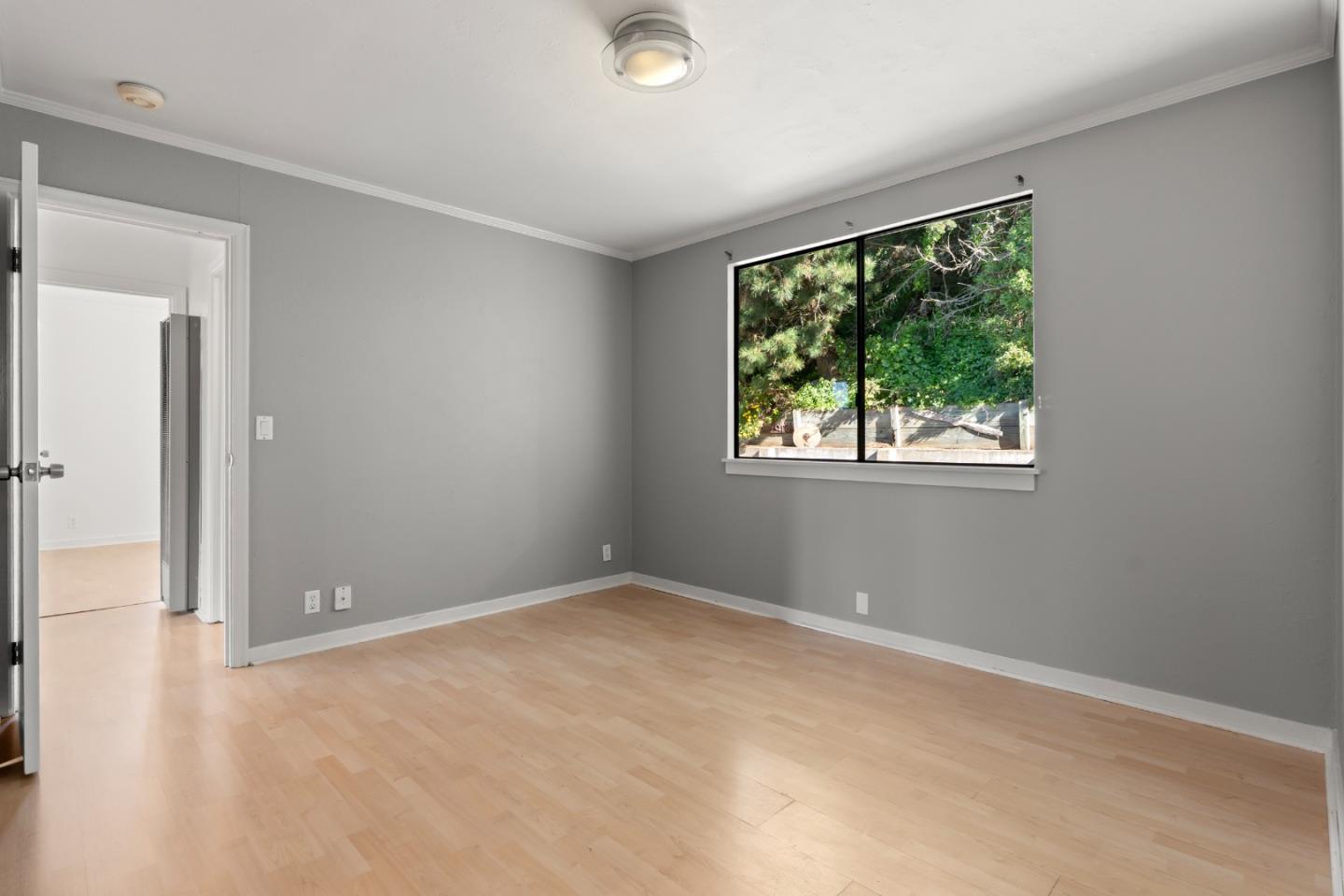 443 Monterey RD