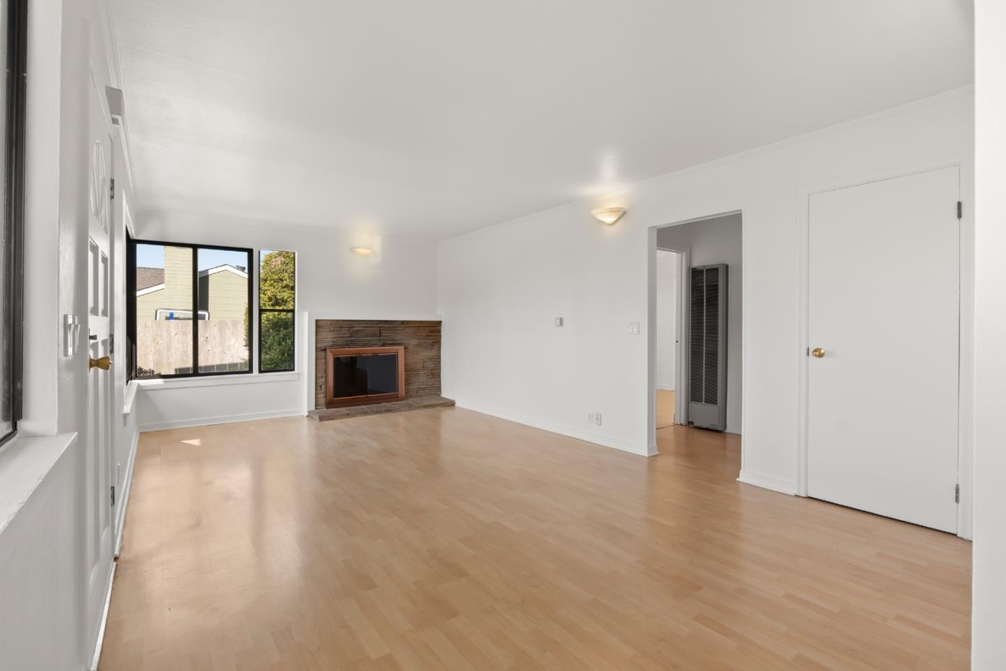443 Monterey RD
