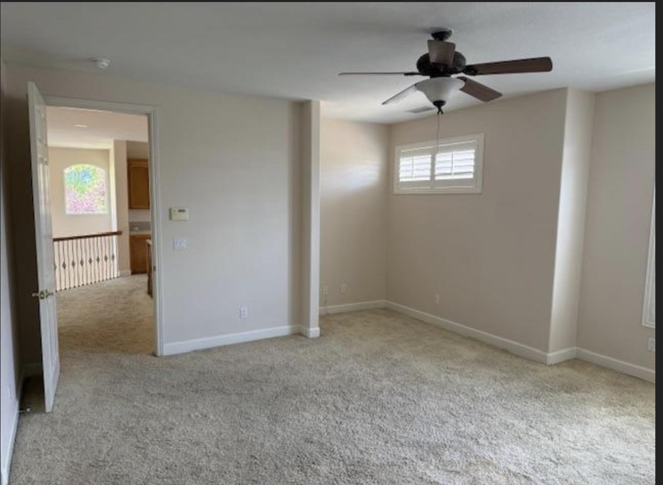 4535 N Outlook