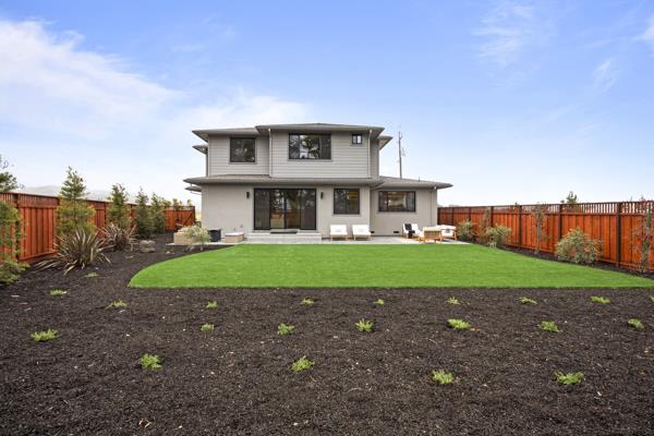 575 Seymour Street