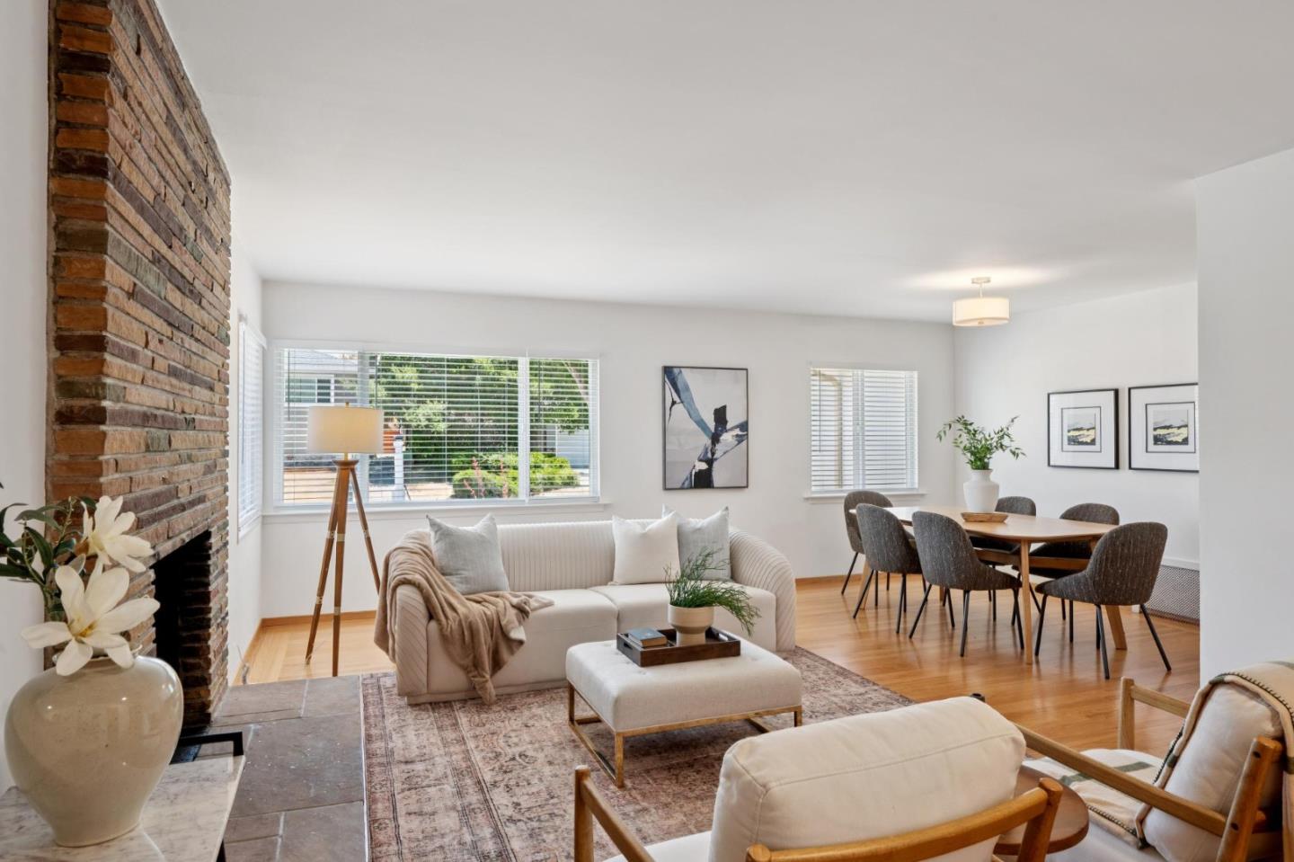 1730 Santa Lucia Avenue