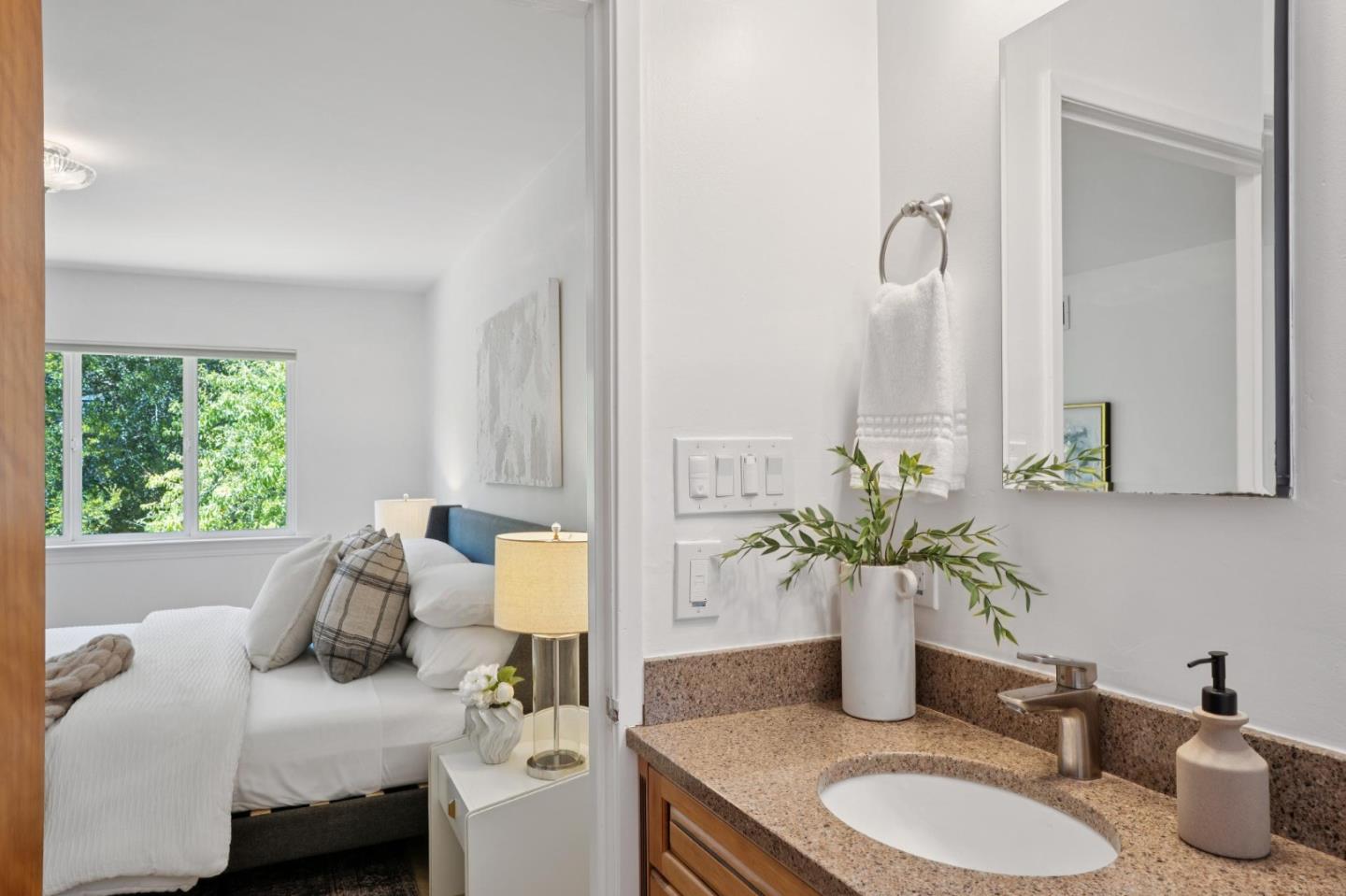 1730 Santa Lucia Avenue