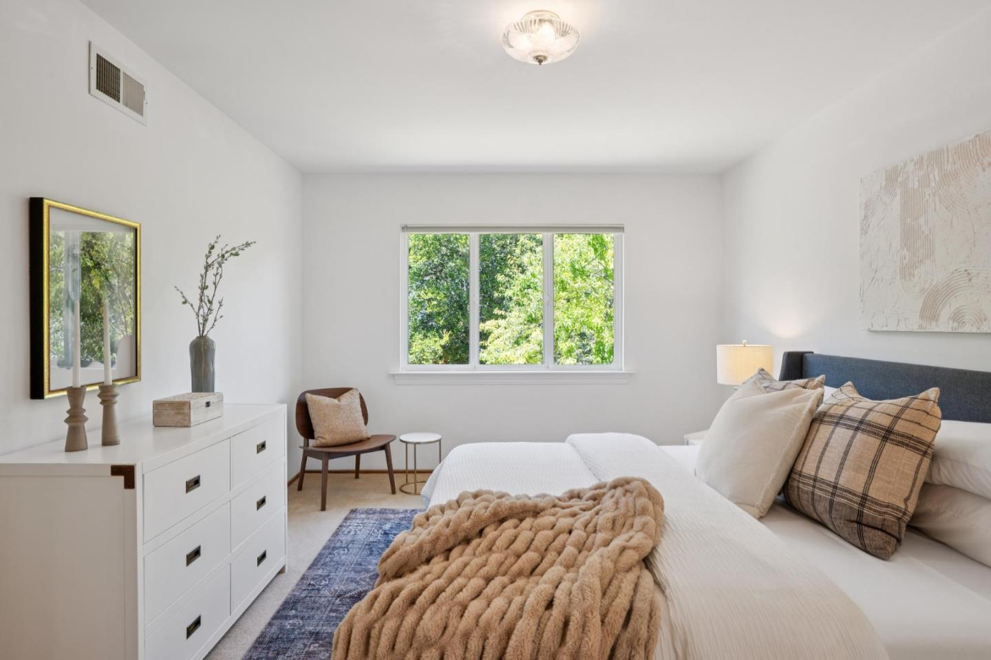 1730 Santa Lucia Avenue