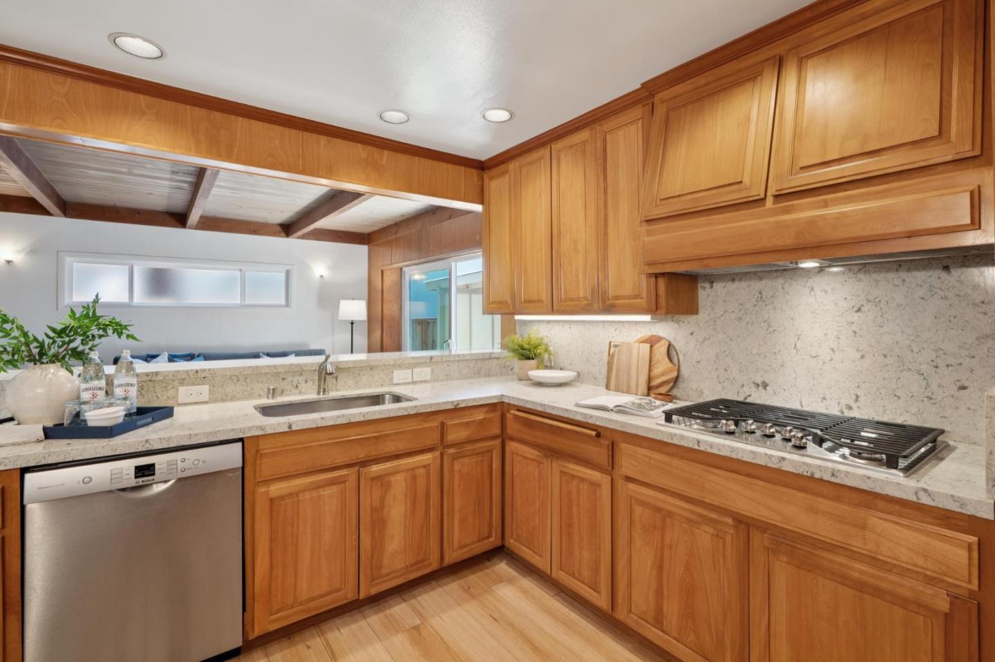 1730 Santa Lucia Avenue