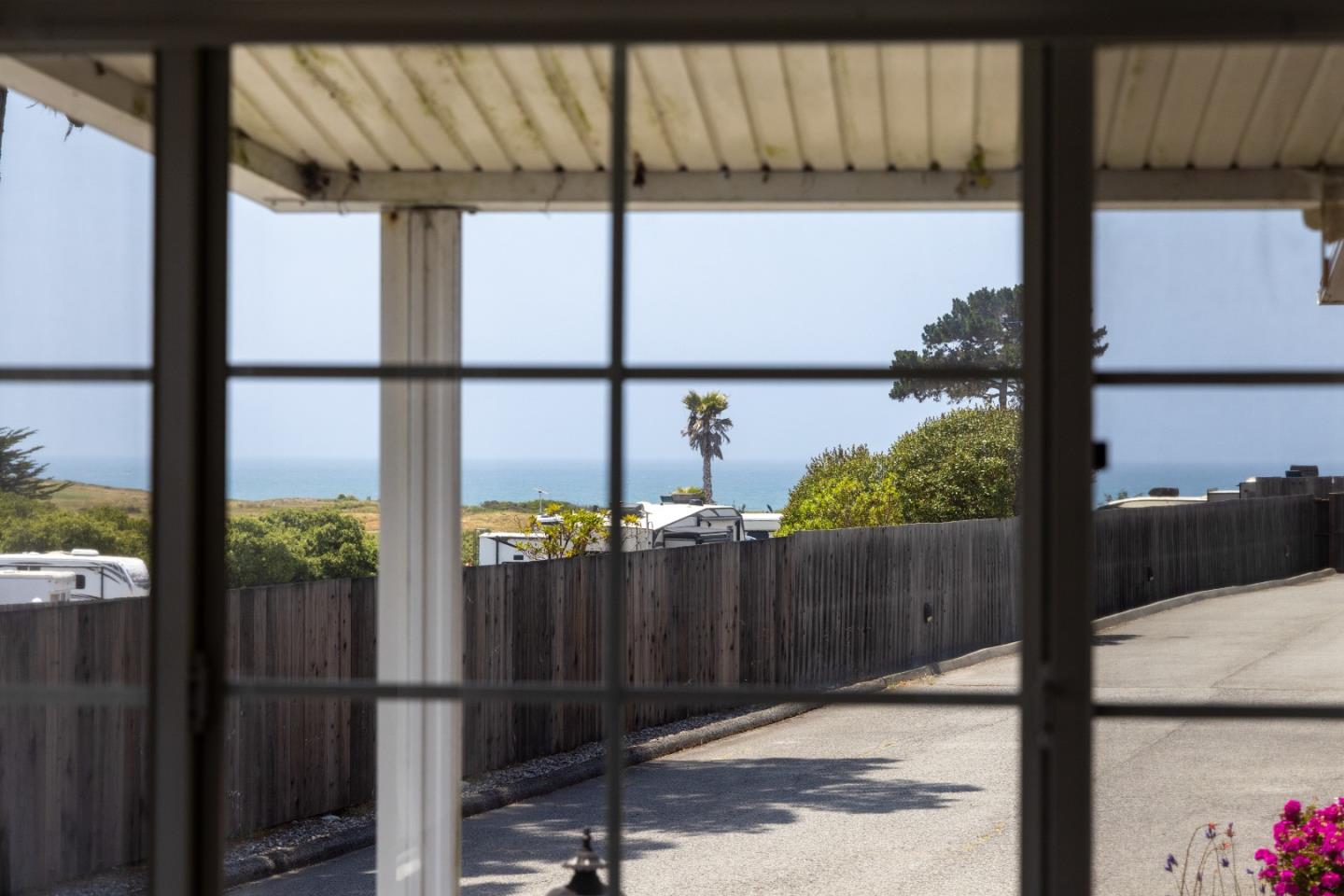 120 Oceanview Ave Unit: 120