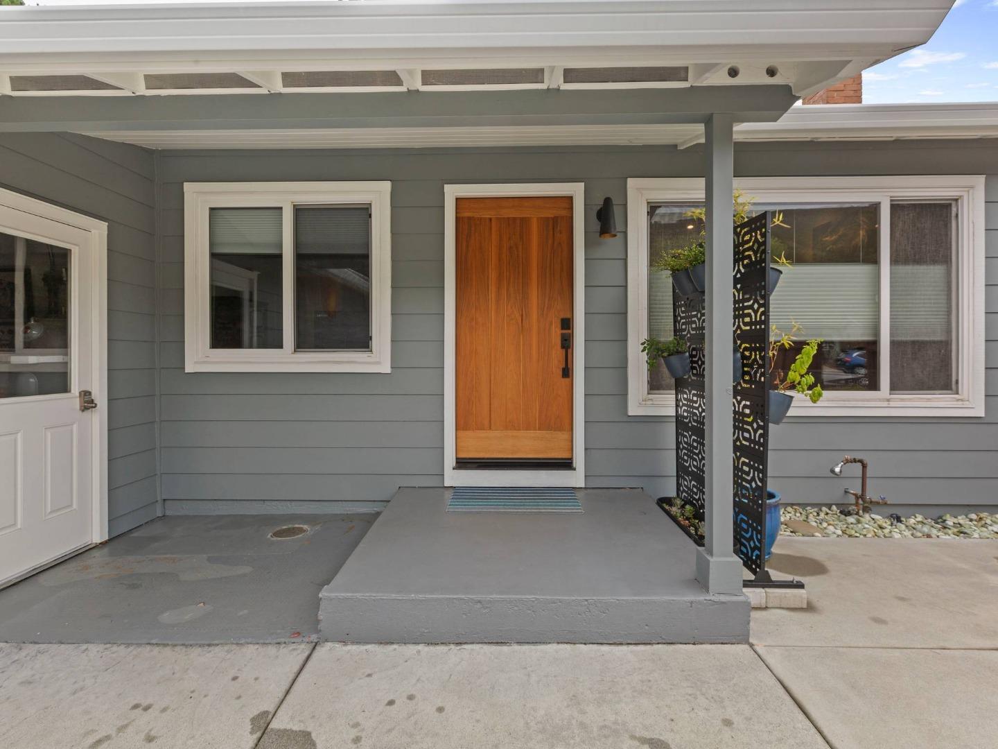 1415 LInda Mar Boulevard