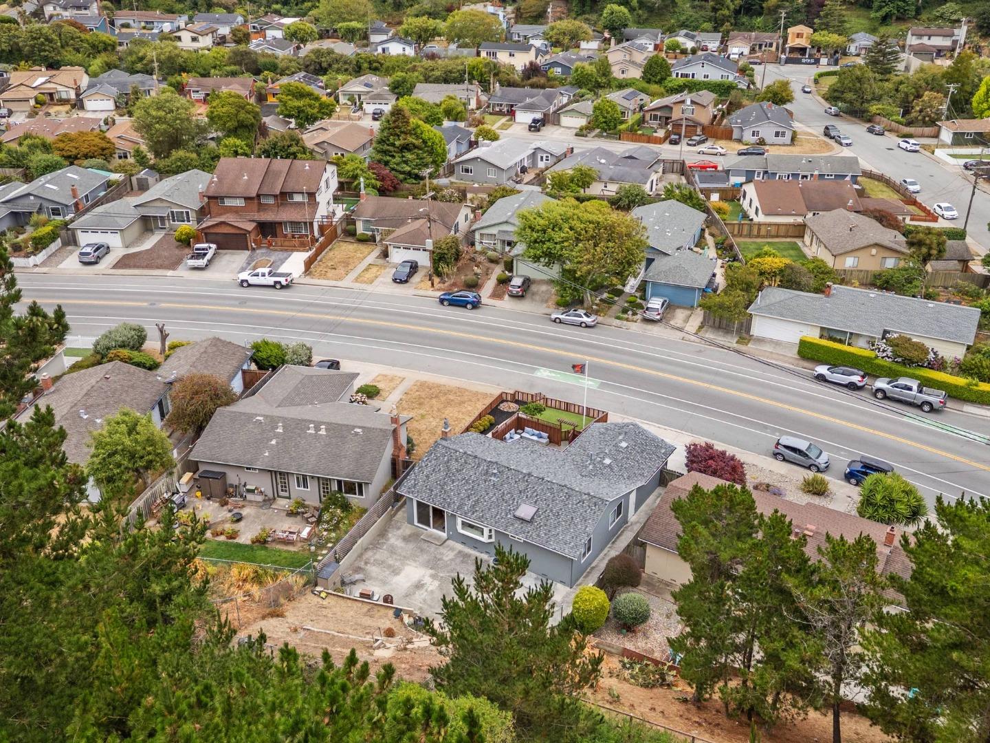 1415 LInda Mar Boulevard