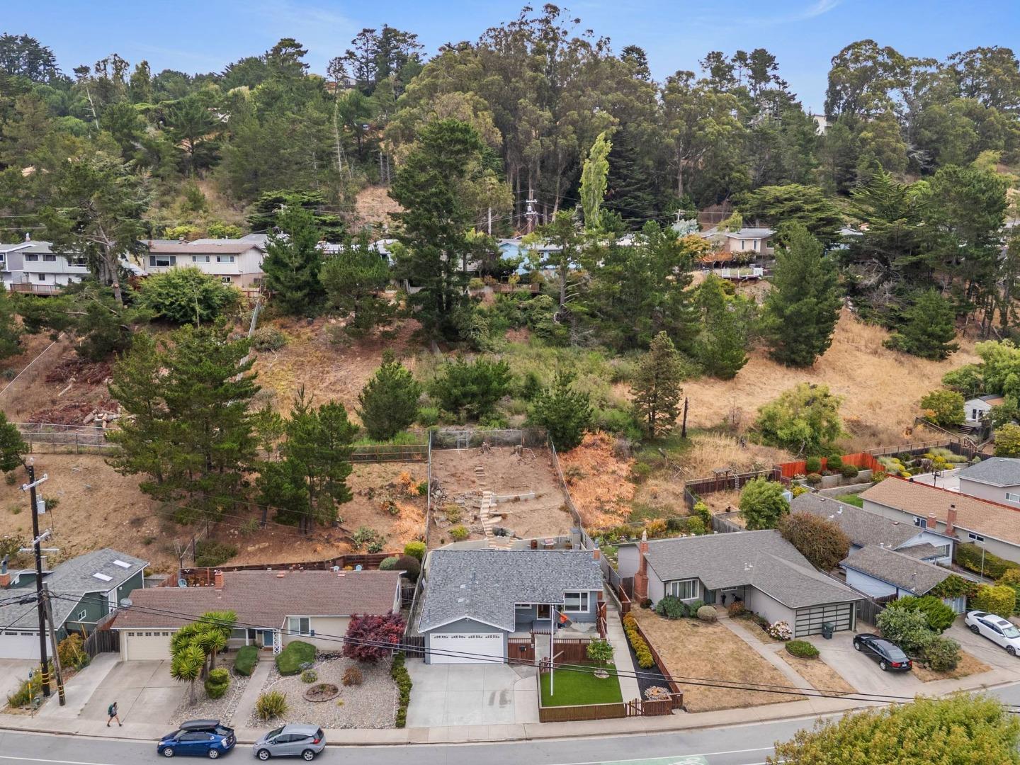 1415 LInda Mar Boulevard