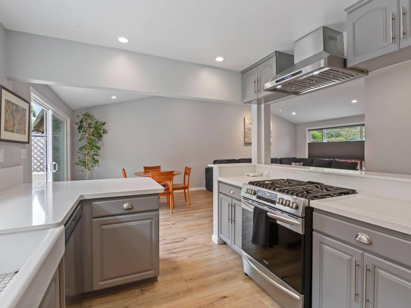 1415 LInda Mar Boulevard