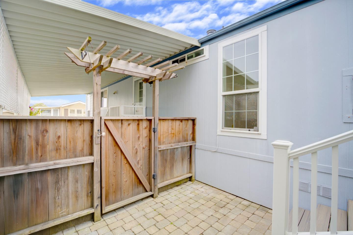 10 Sunset Terrace Unit: 10