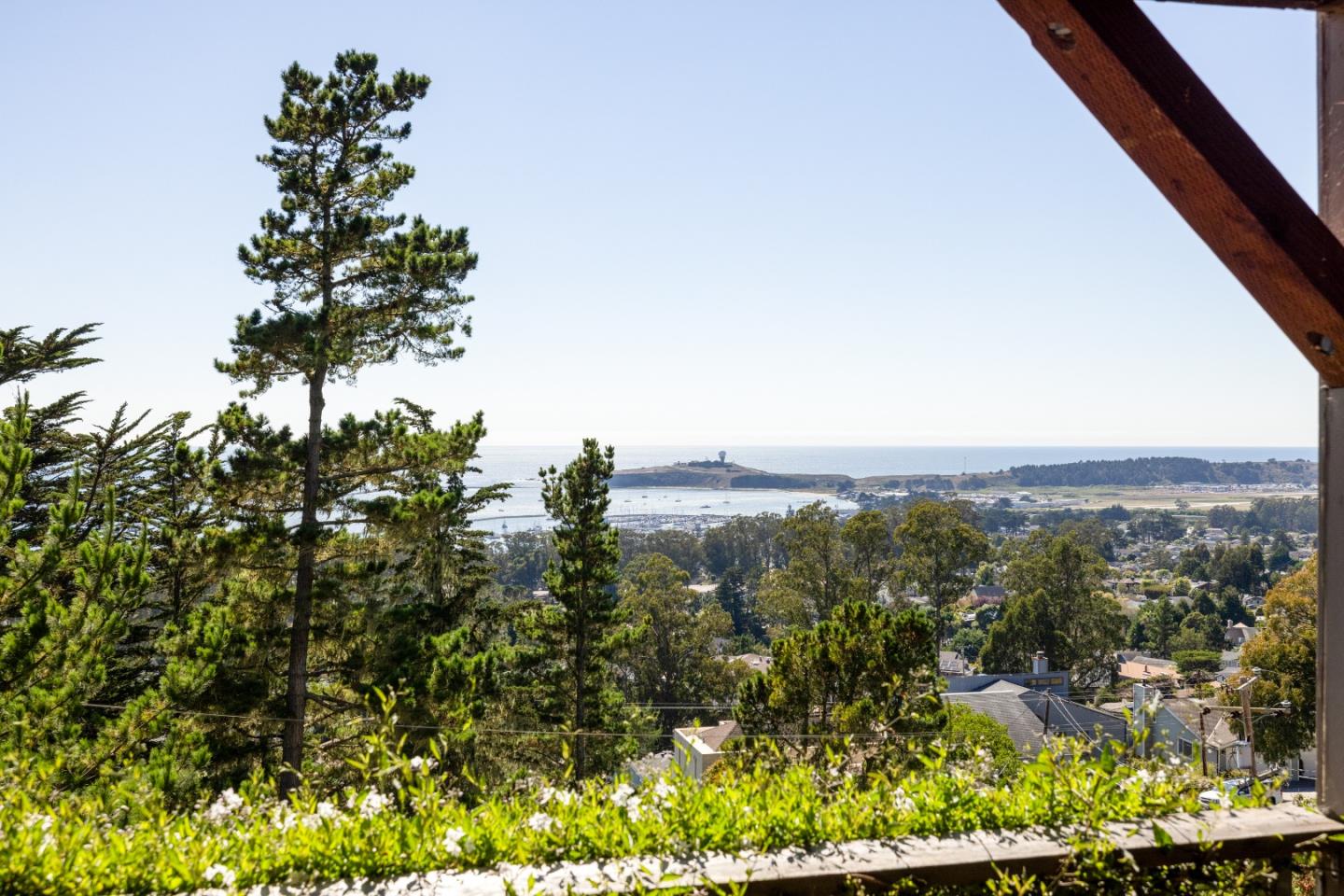 115 Del Monte Road