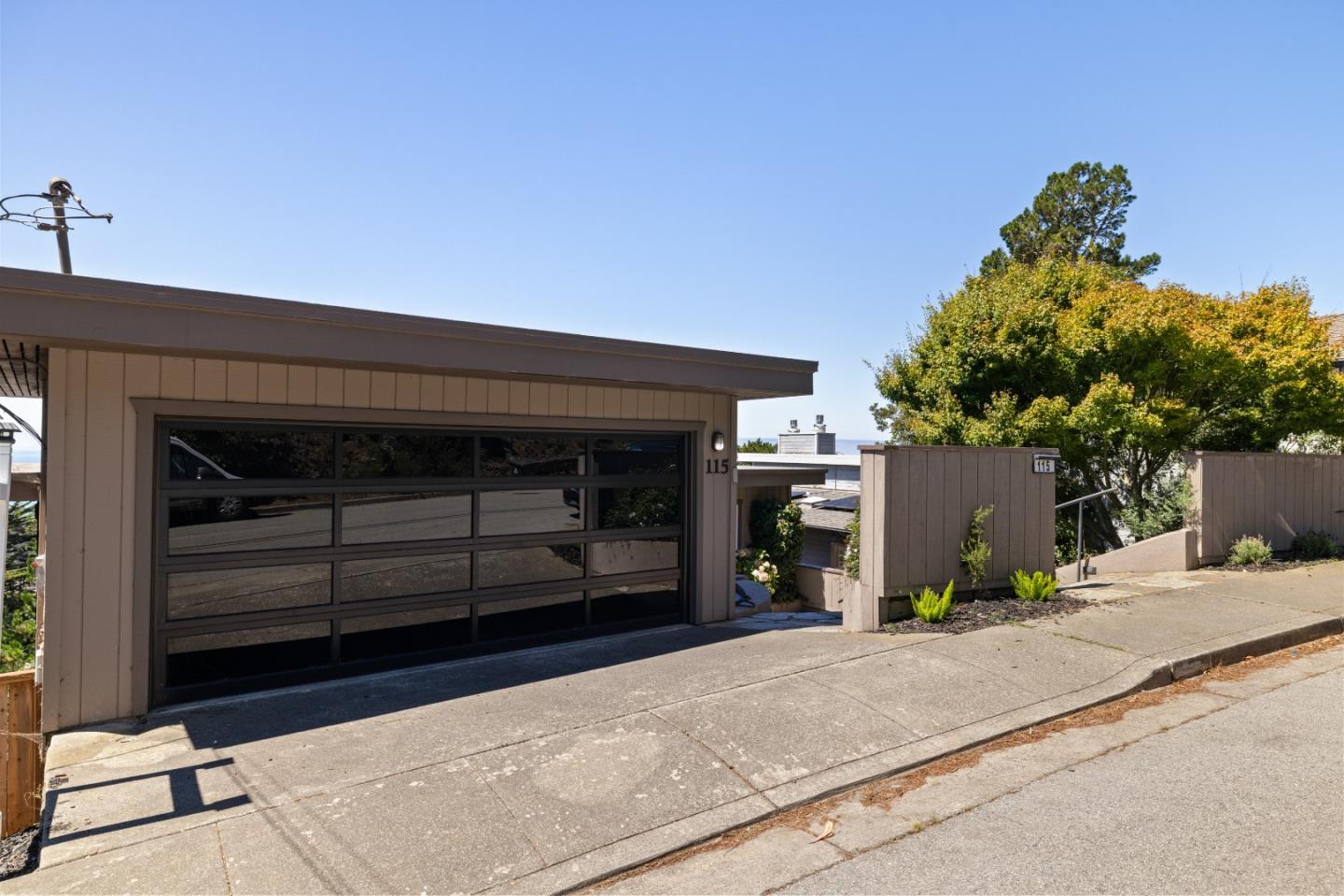 115 Del Monte Road