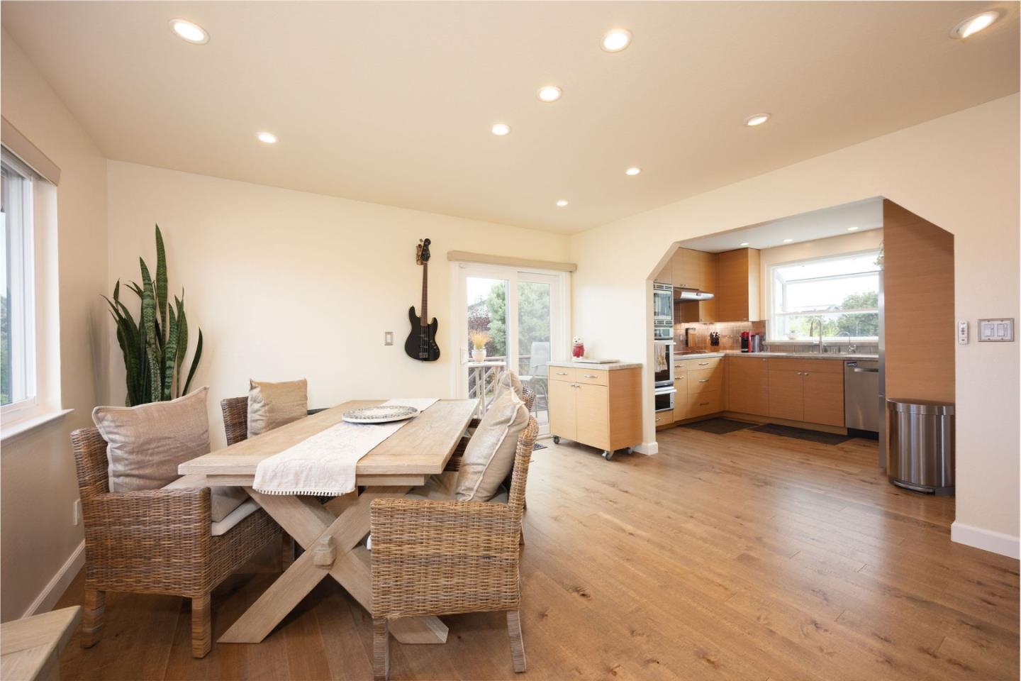 86 Madrone Avenue