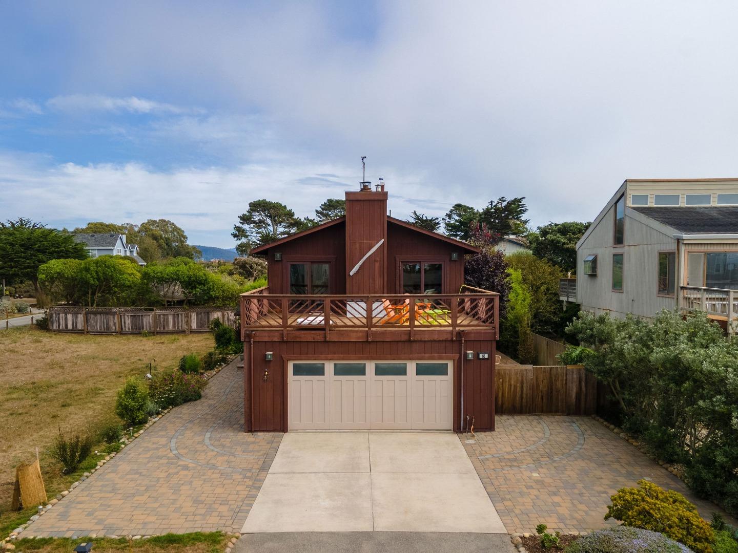 86 Madrone Avenue