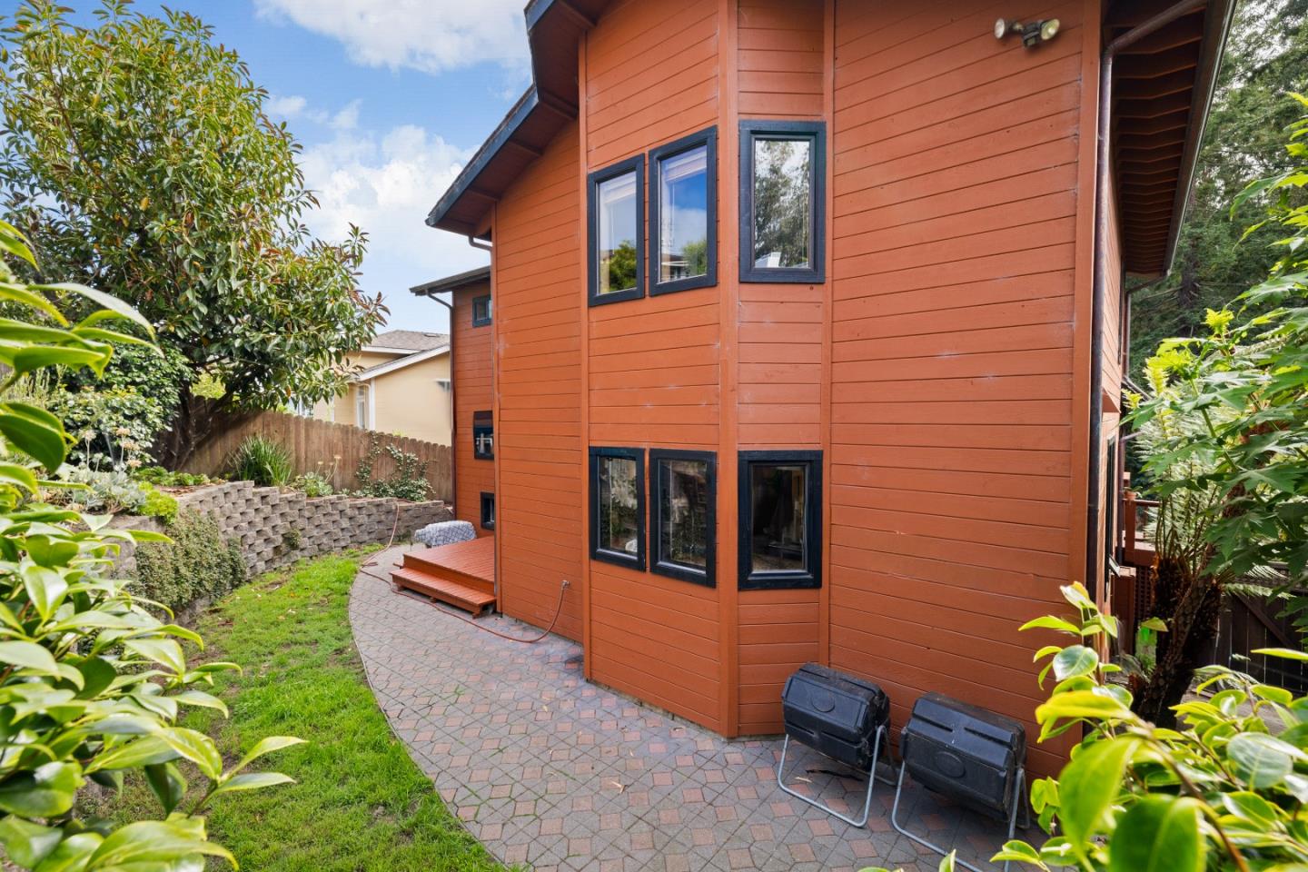 450 Sevilla Avenue