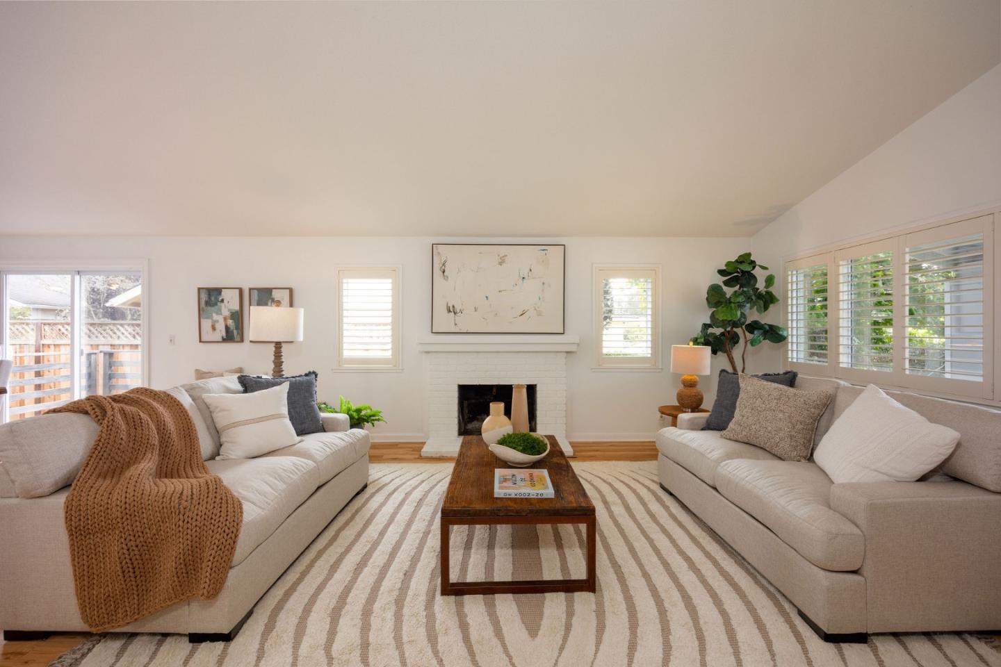 120 Bridgeport Drive