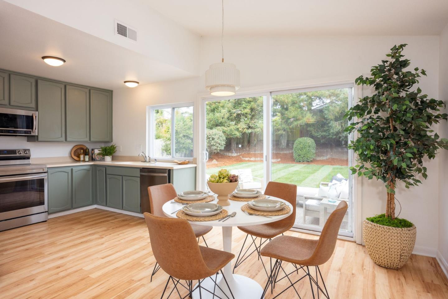 120 Bridgeport Drive