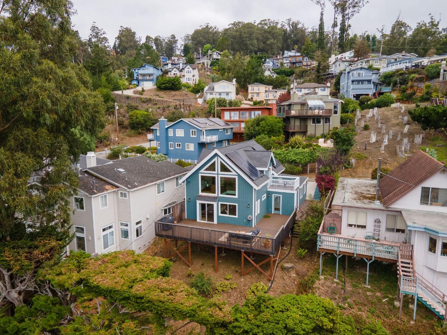 1107 Columbus Street