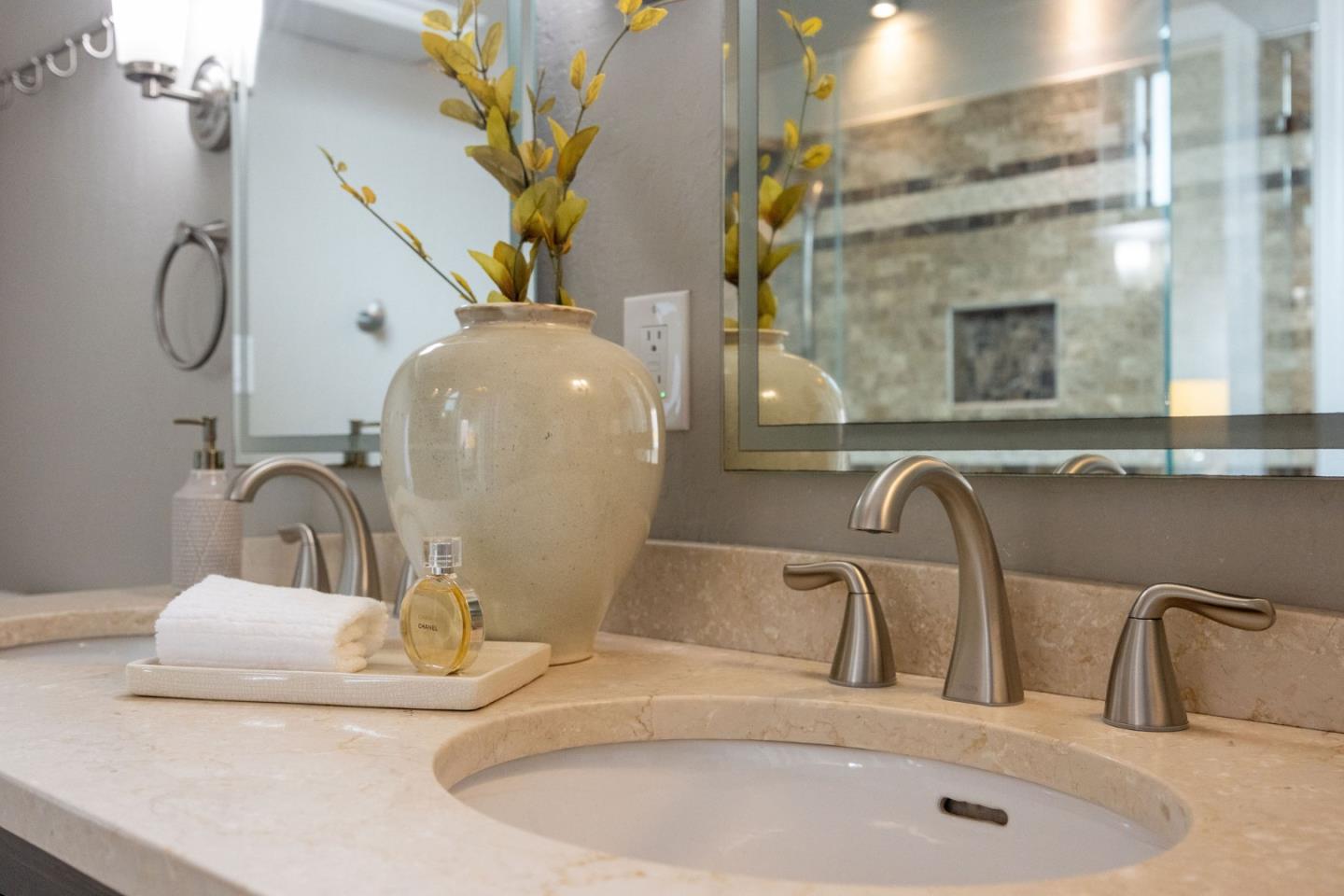 1107 Columbus Street