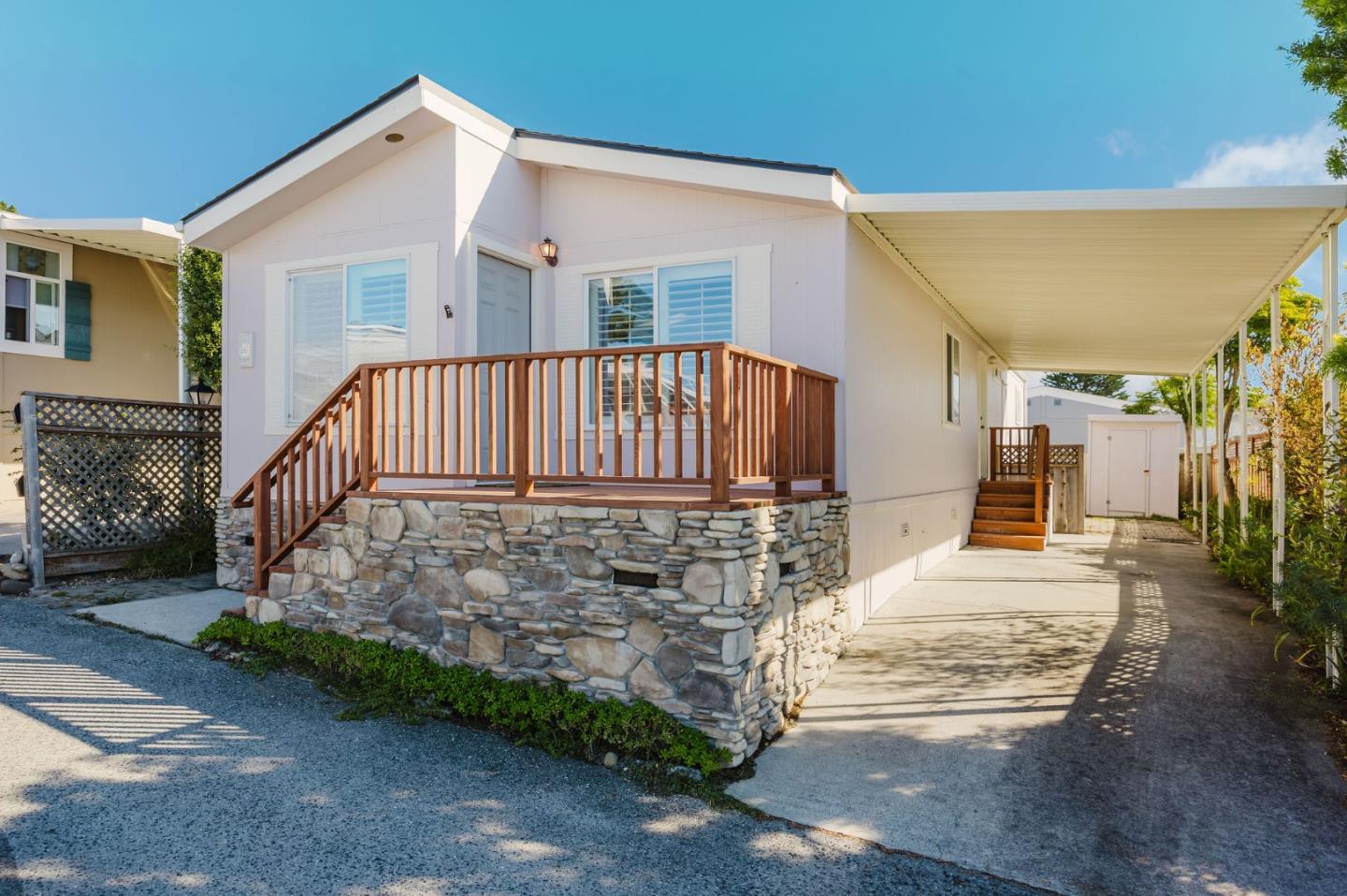 6 Sunset Terrace Unit: 6