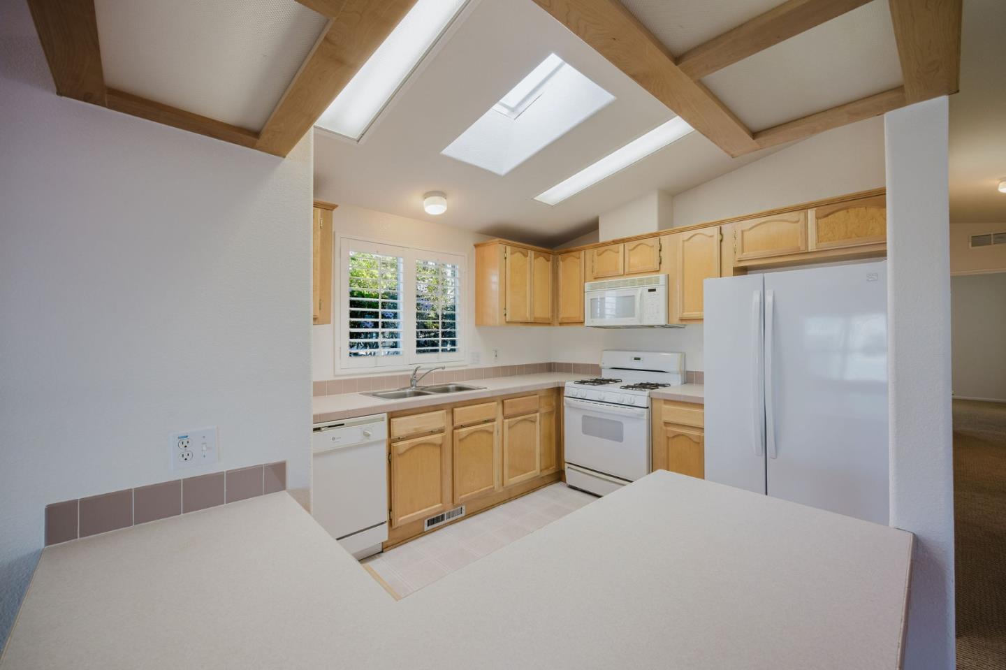 6 Sunset Terrace Unit: 6