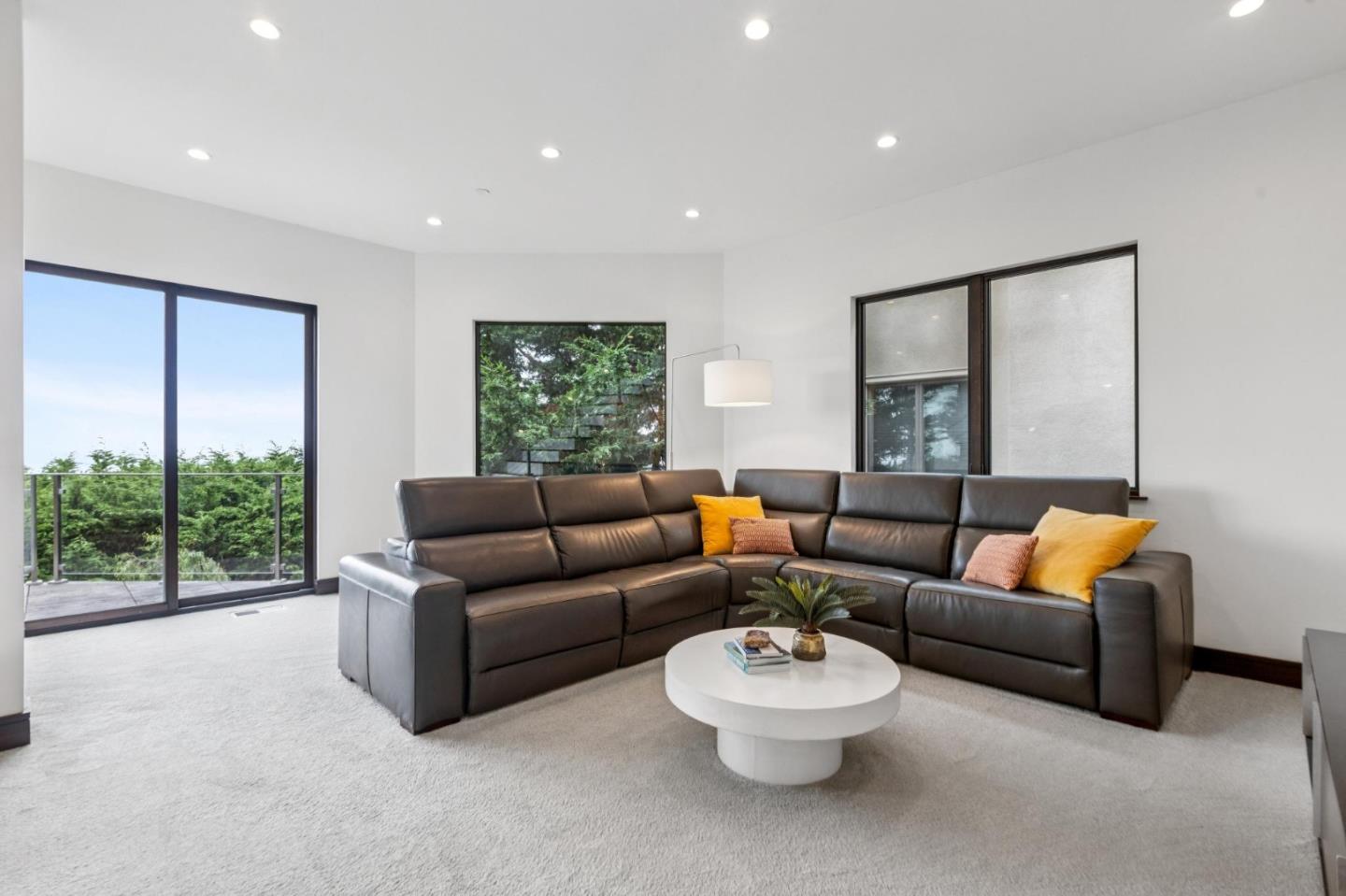 243 Del Monte Road