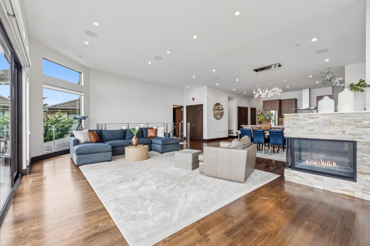 243 Del Monte Road