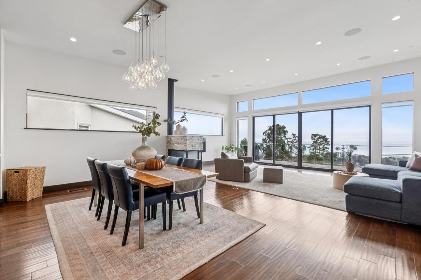 243 Del Monte Road