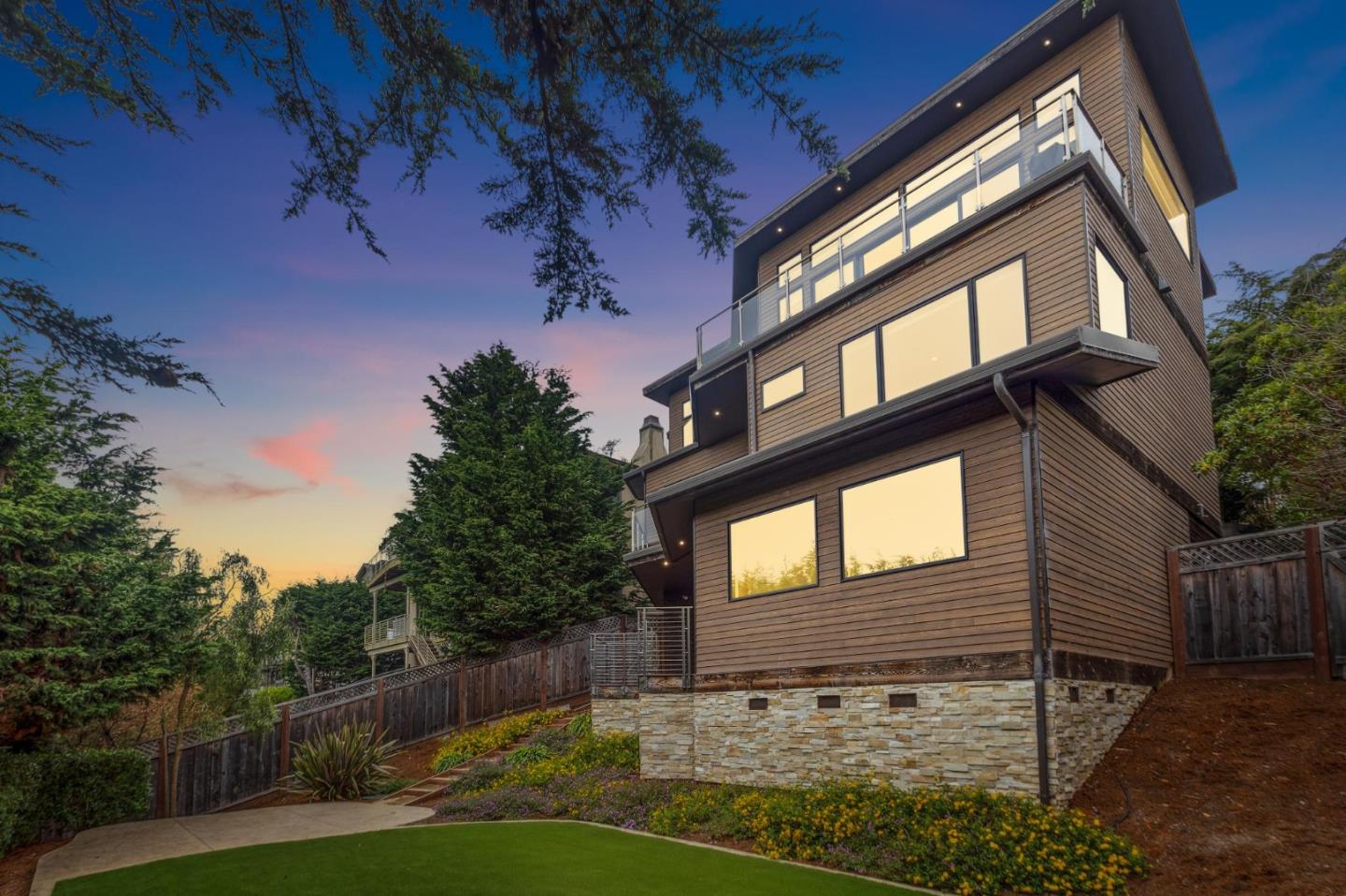 243 Del Monte Road