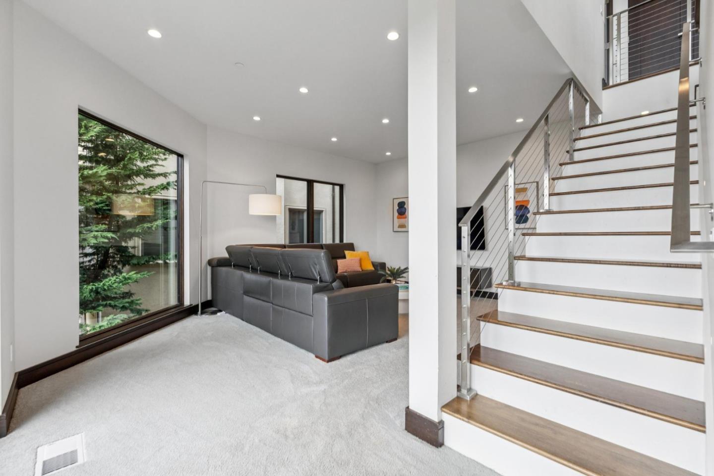 243 Del Monte Road