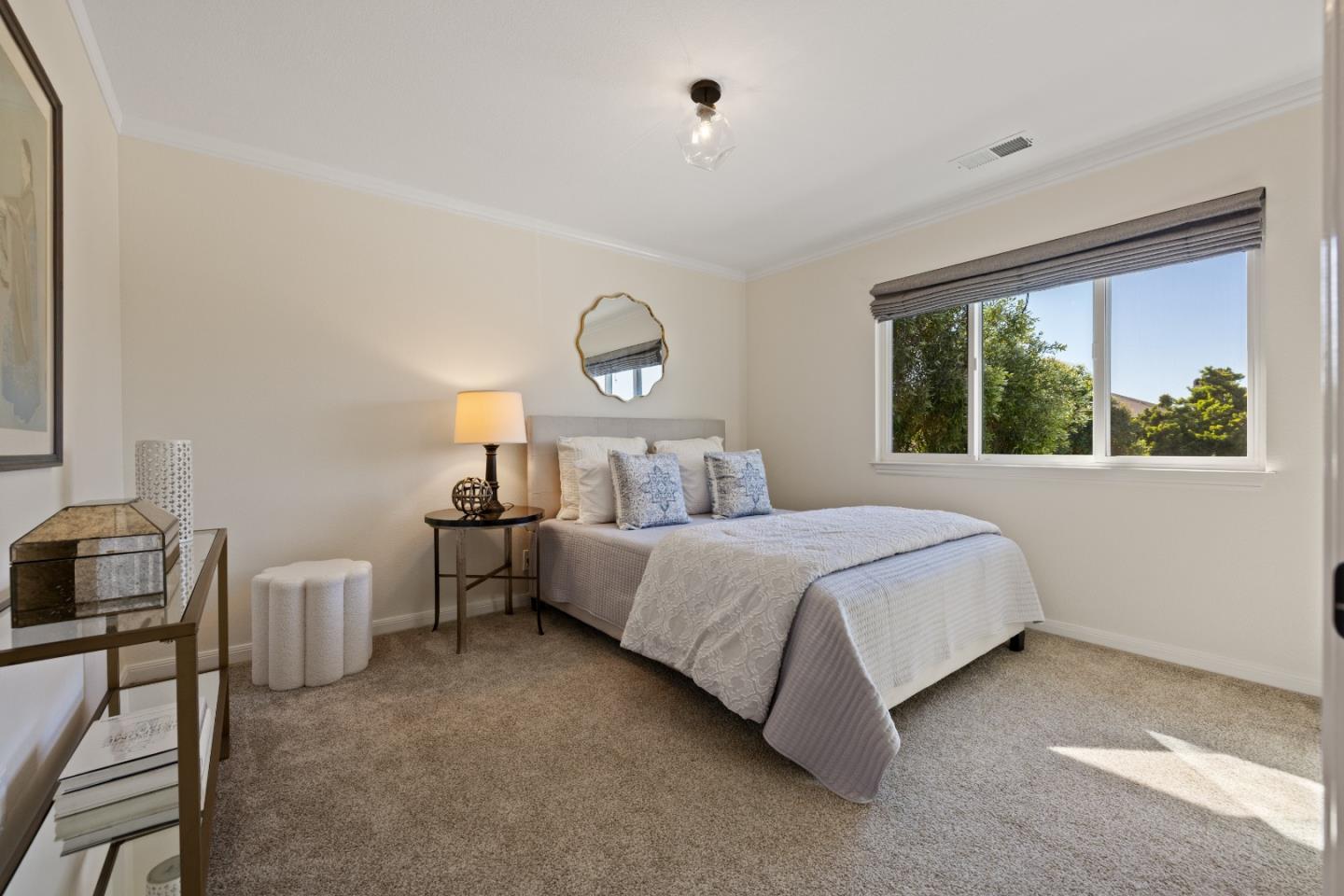 213 Miramontes Avenue