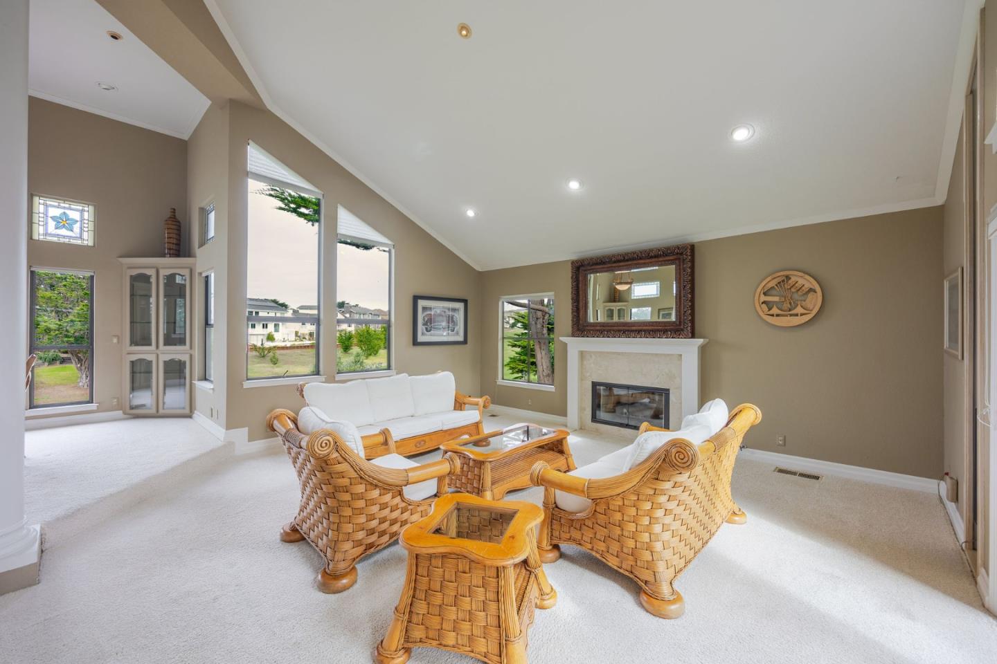 15 Ashdown Place