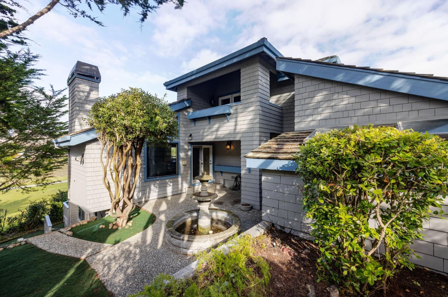 15 Ashdown Place