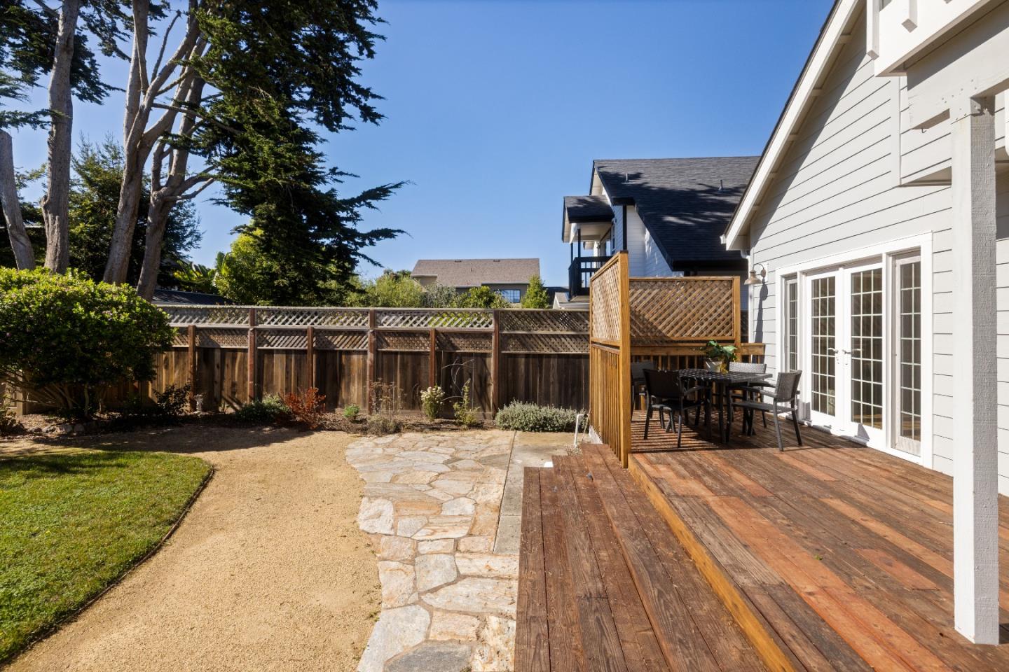 420 Valdez Avenue