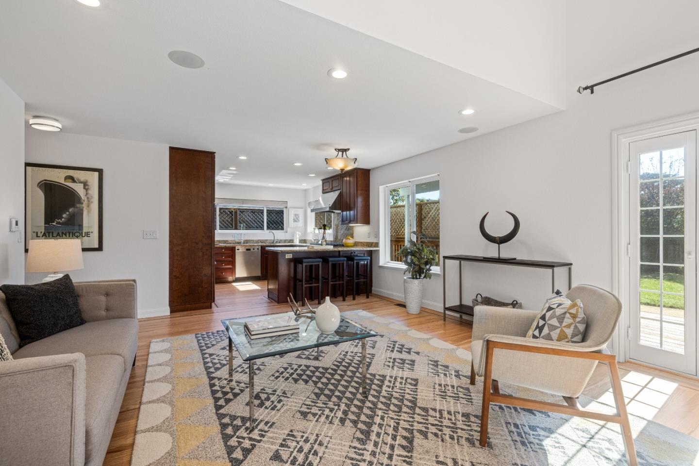 420 Valdez Avenue