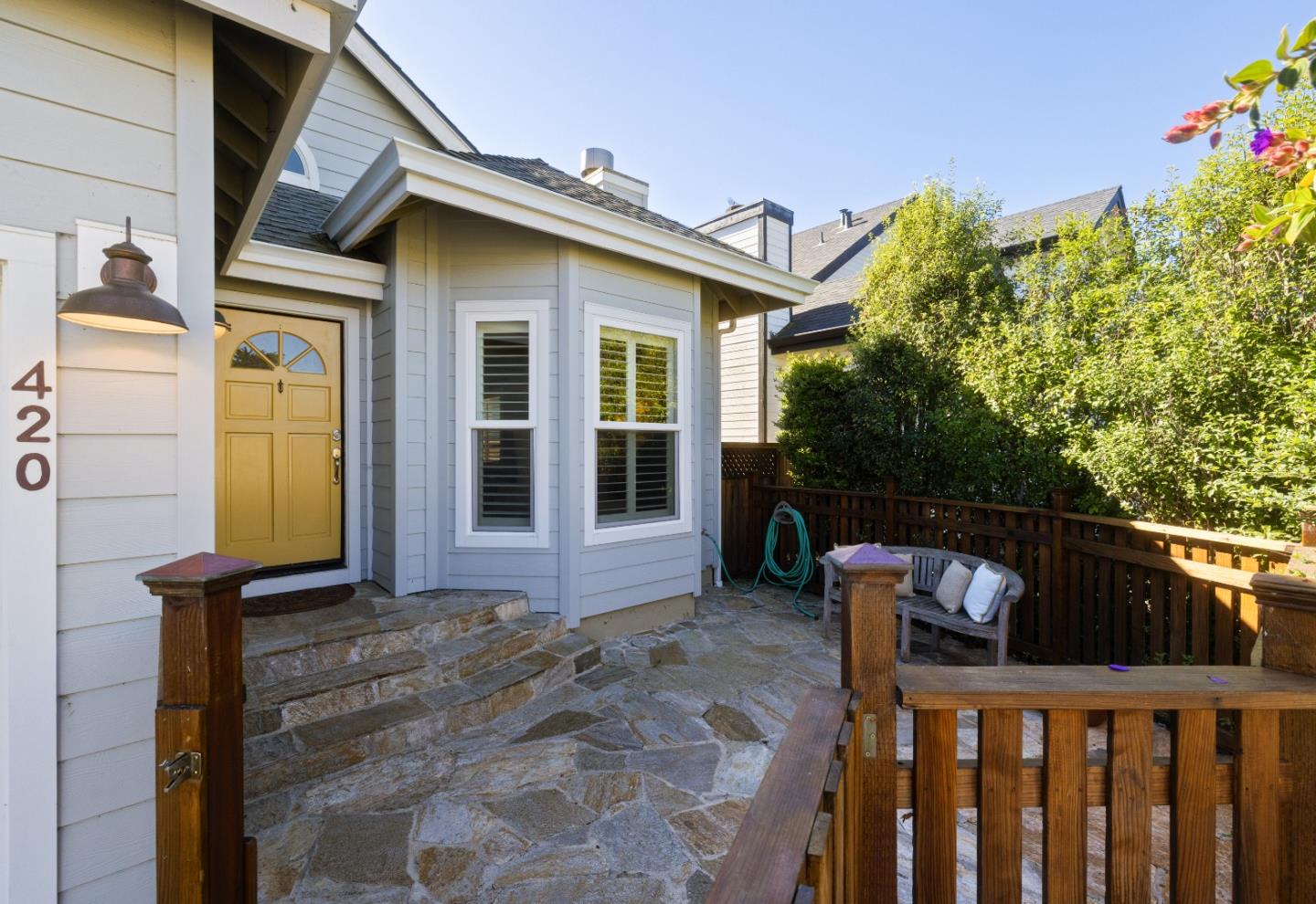 420 Valdez Avenue